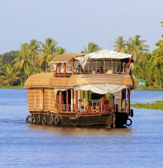 Golden Triangle Tour With Kerala